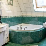 Bylinkowa Jacuzzi & Sauna
