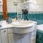 Bylinkowa Jacuzzi & Sauna 포로닌