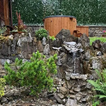 Bylinkowa Jacuzzi & Sauna Chalet Poronin