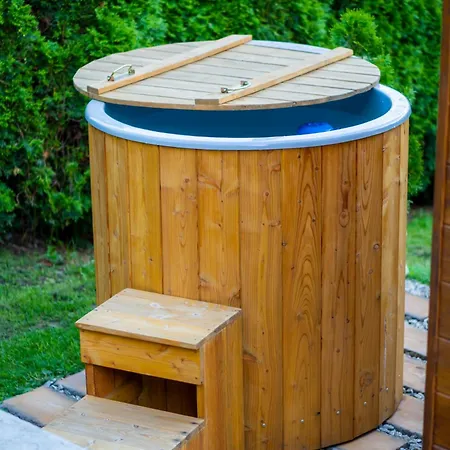 شاليه Bylinkowa Jacuzzi & Sauna *