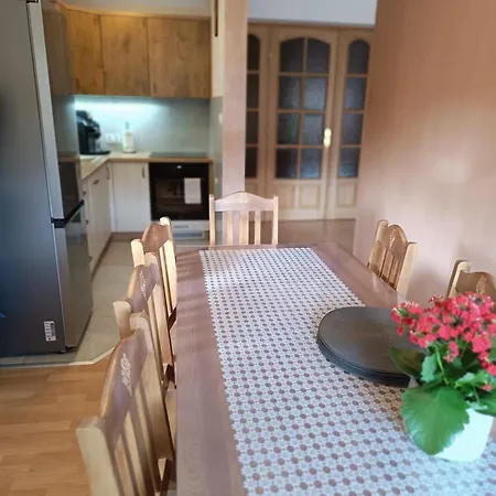 Bylinkowa Jacuzzi & Sauna * Poronin