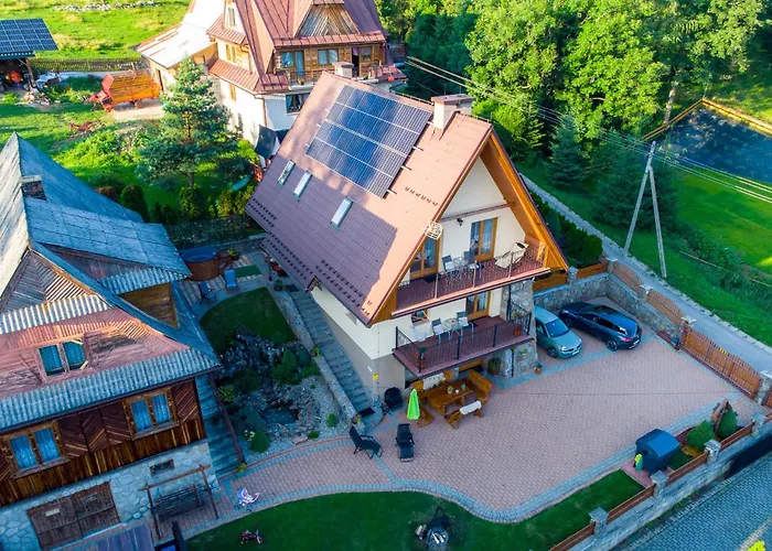 Bylinkowa Jacuzzi & Sauna 木屋